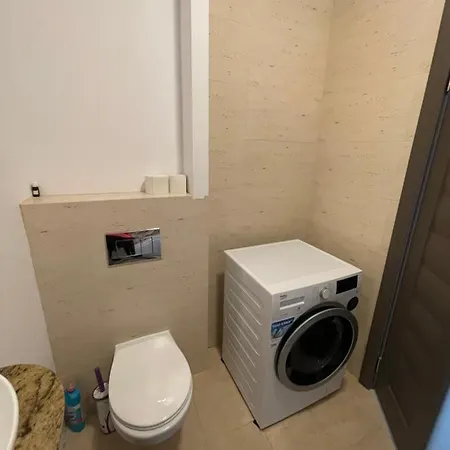 Apartment Ra Apartment *